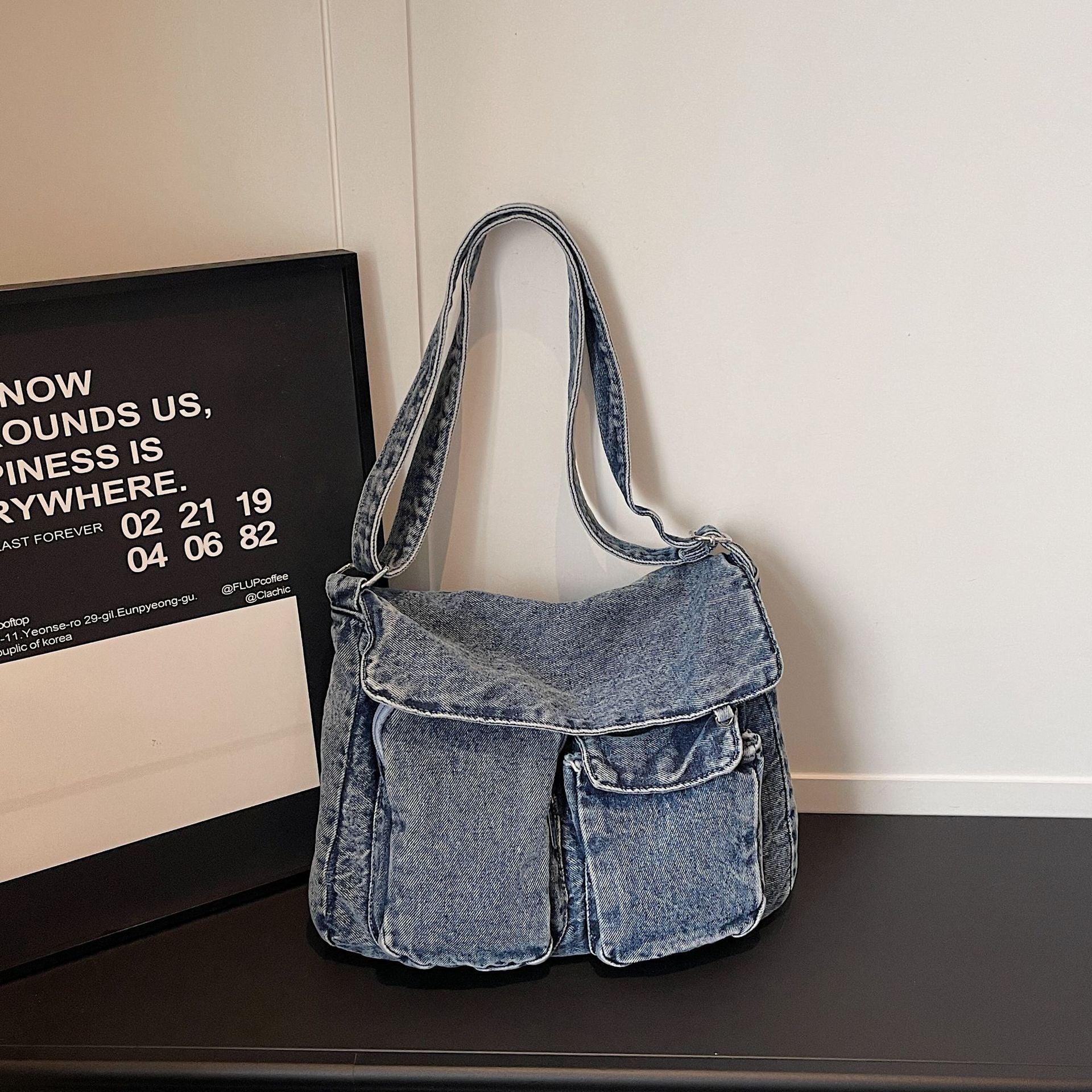 Retro Denim Messenger Bag Street Trend Casual Large Capacity Commuter Shoulder Bag