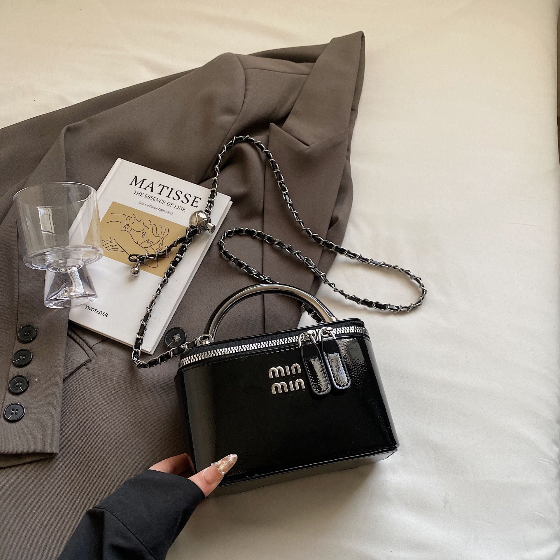 New Light Luxury Small Square Shoulder Crossbody Bag Women