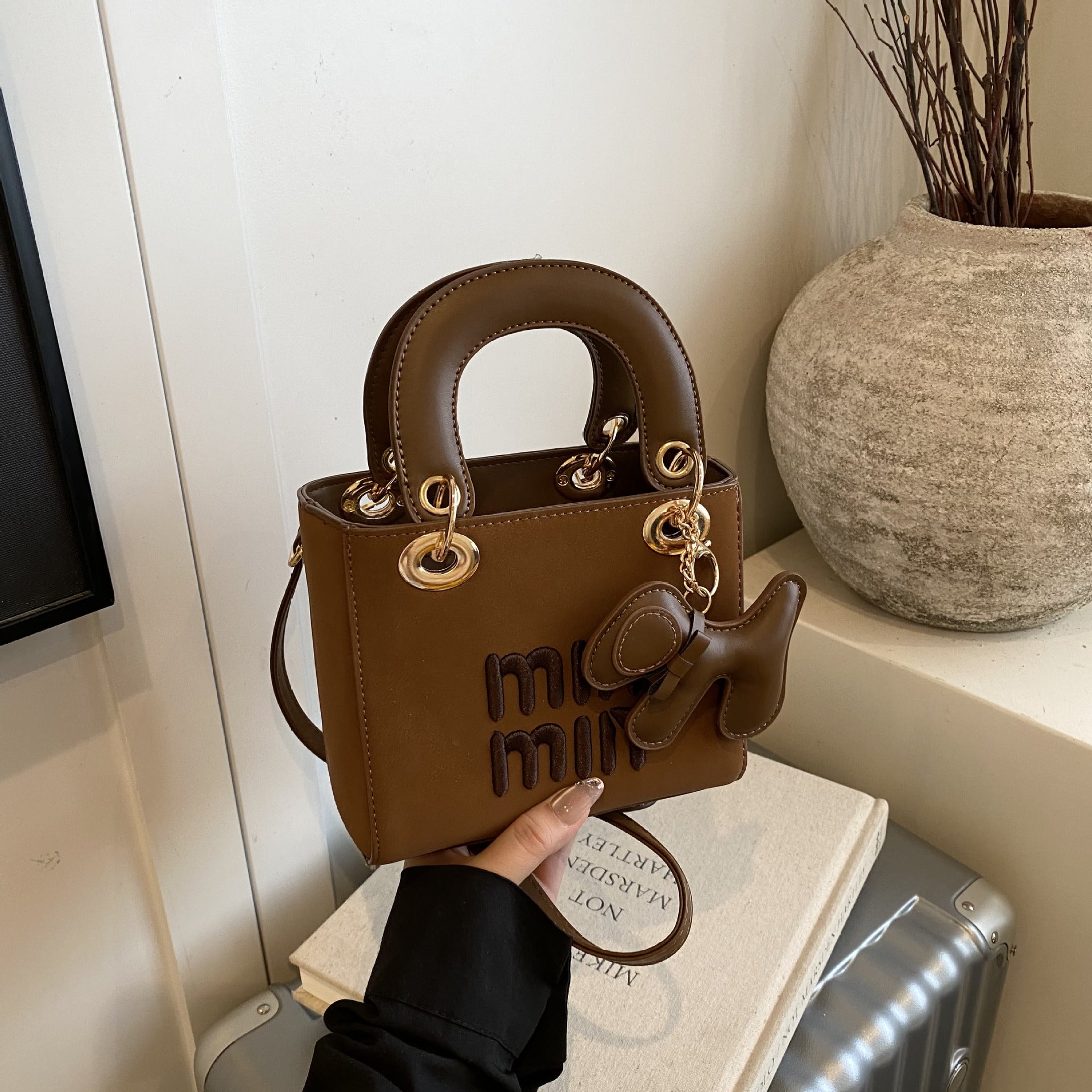 Fashion Miu Embroidered Square Messenger Shoulder Bag