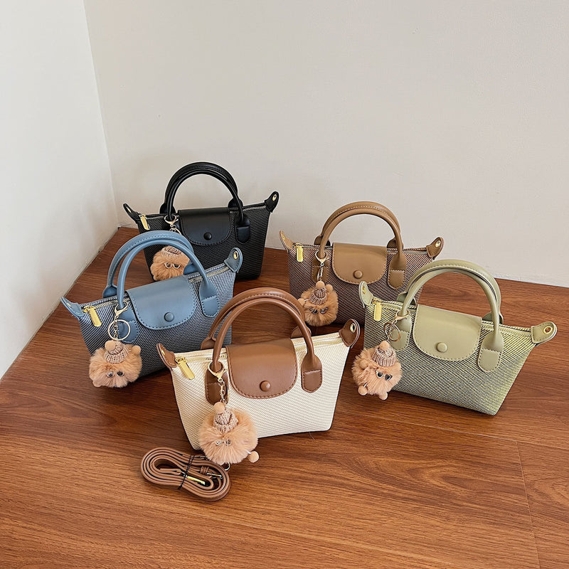 Portable Dumpling Shoulder Bag for Women, Light Luxury