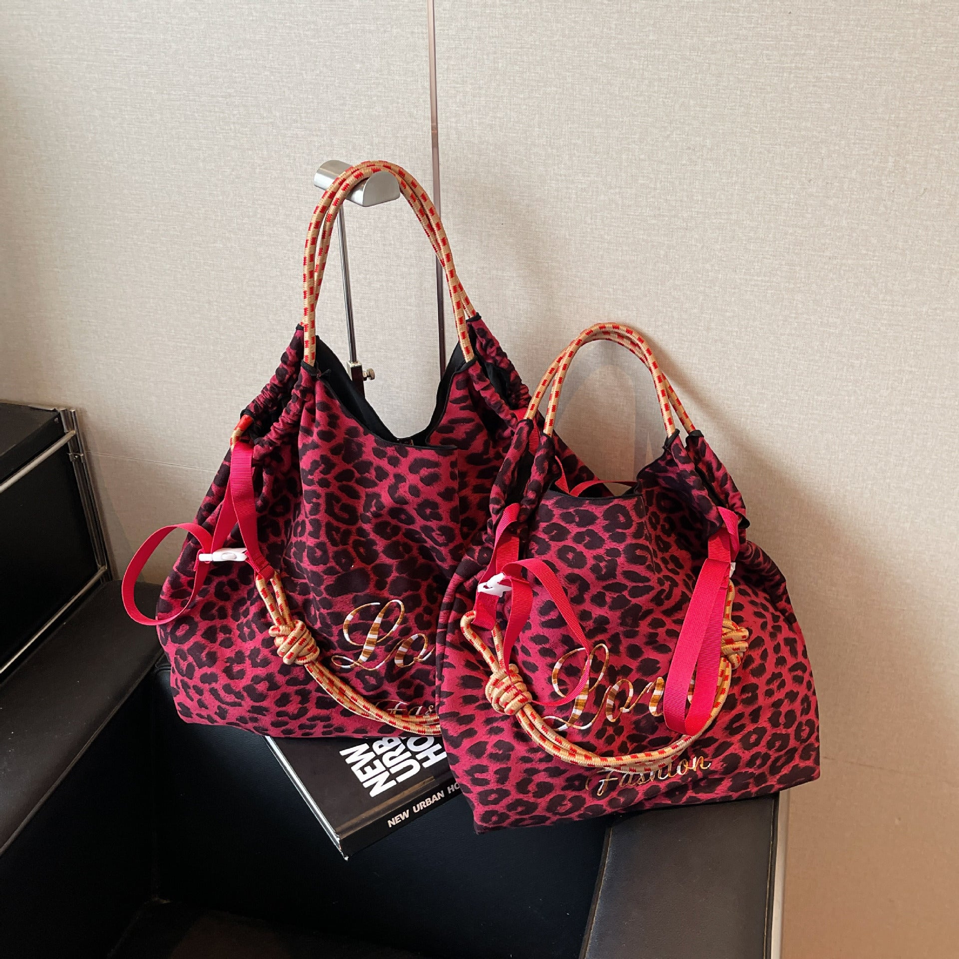 Retro Leopard Print Shoulder Bag Ball Chain Tote Women's Fashion Handbag