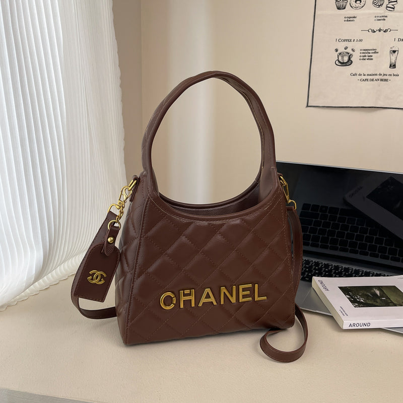 Luxury Poplar Small Fragrant Shoulder Messenger Handbag