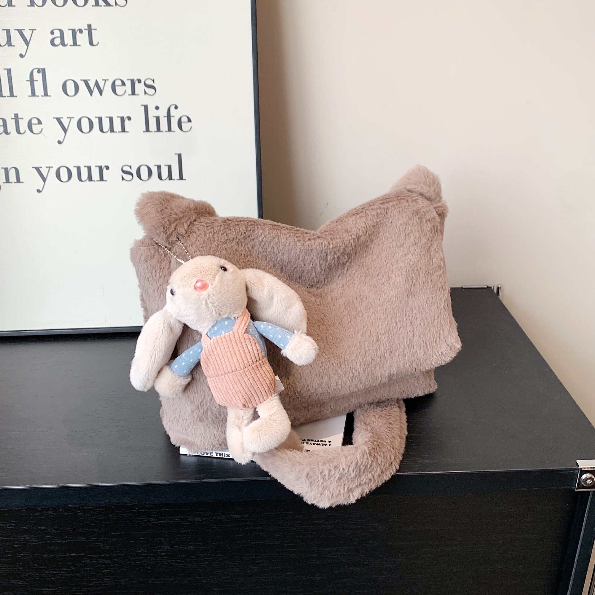Fashion Plush Shoulder Bag Light Luxury Square Commuter Messenger