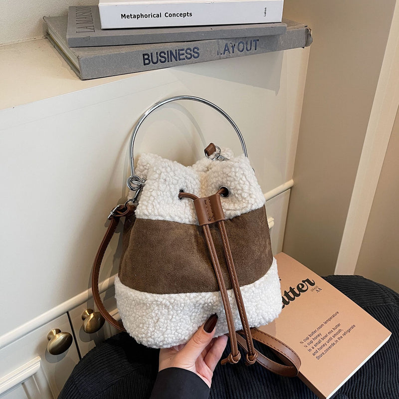 Versatile Plush Bucket Bag with Pumping Belt Handbag