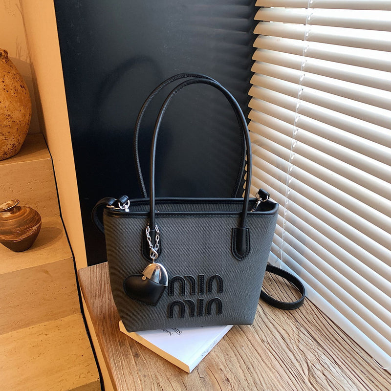 Retro Embroidered Luxury Shoulder Handbag Underarm Bag