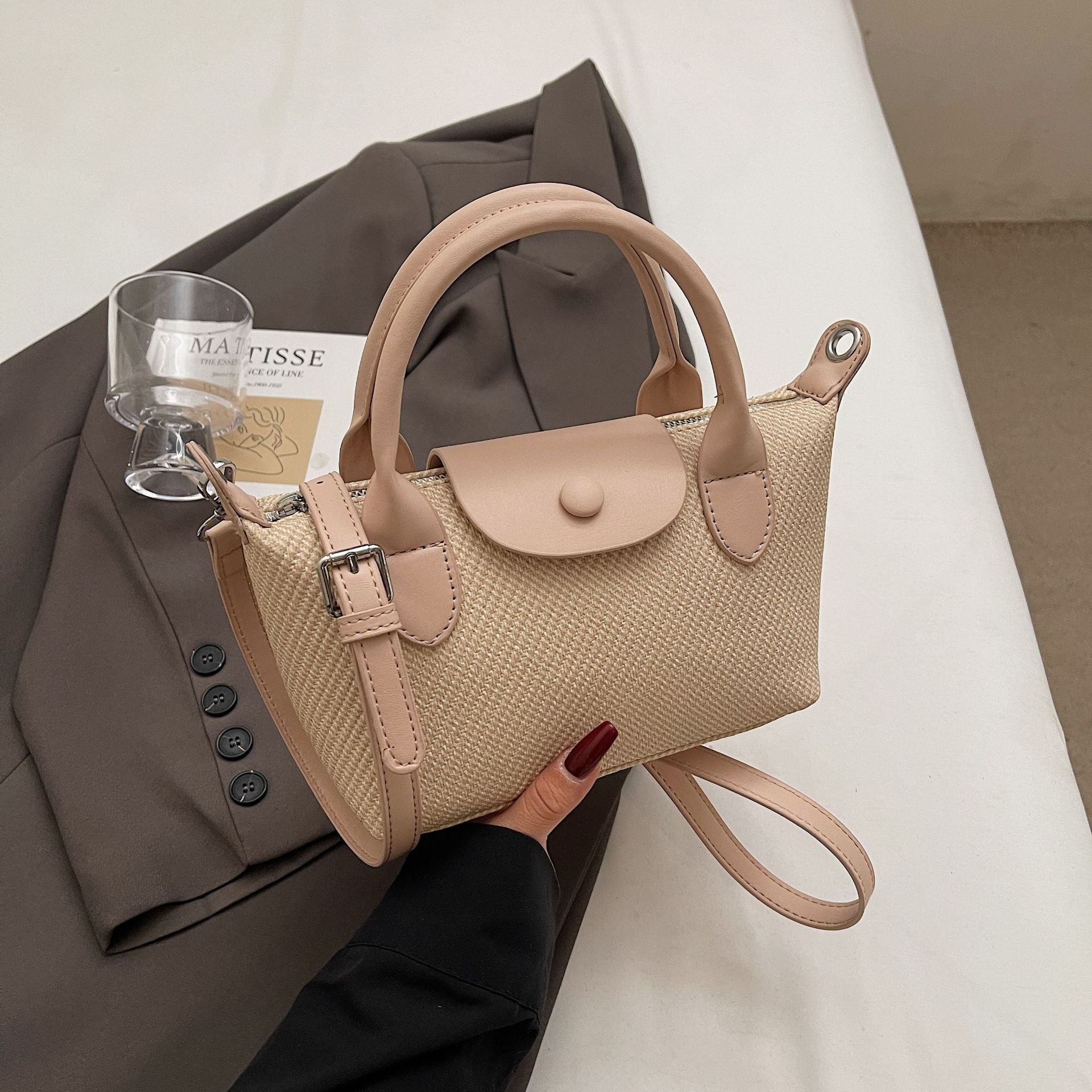 Niche Dragon Dumpling Bag Women's Contrast Shoulder Handbag