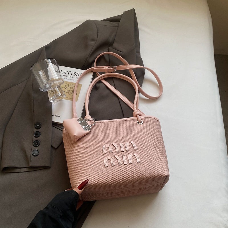 Miu Niche Handbag Women Fashion Versatile Crossbody Basket Bag