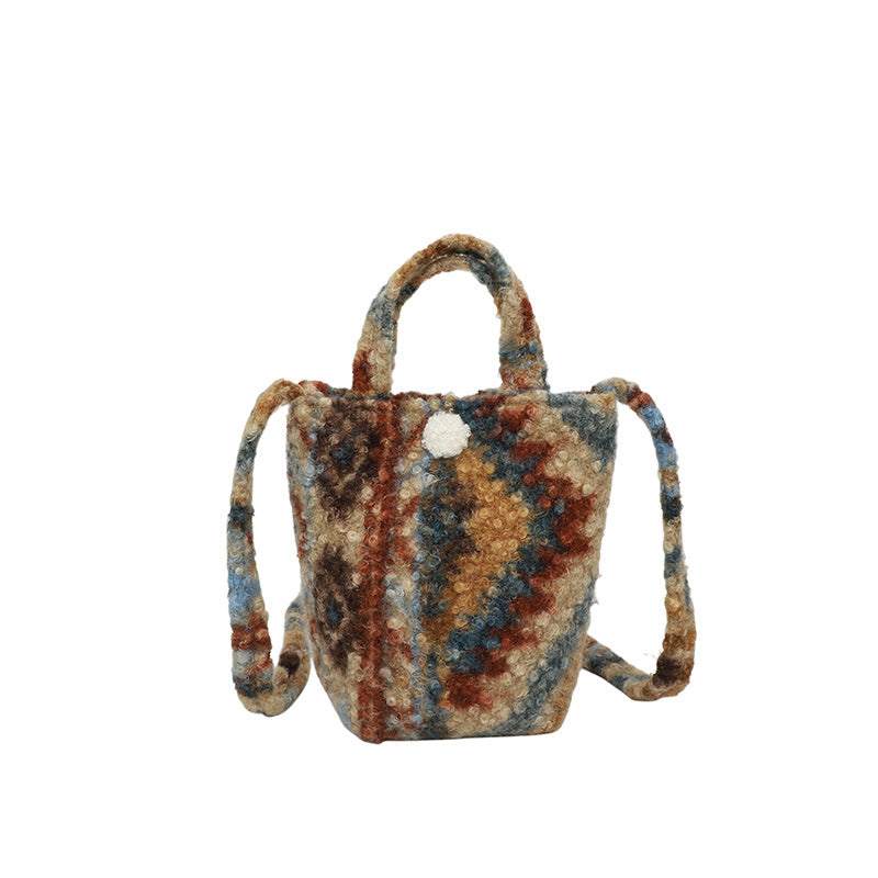 Snowflake Plush Bucket Bag Fashionable Shoulder Bag Sweet Commuting Messenger Bag