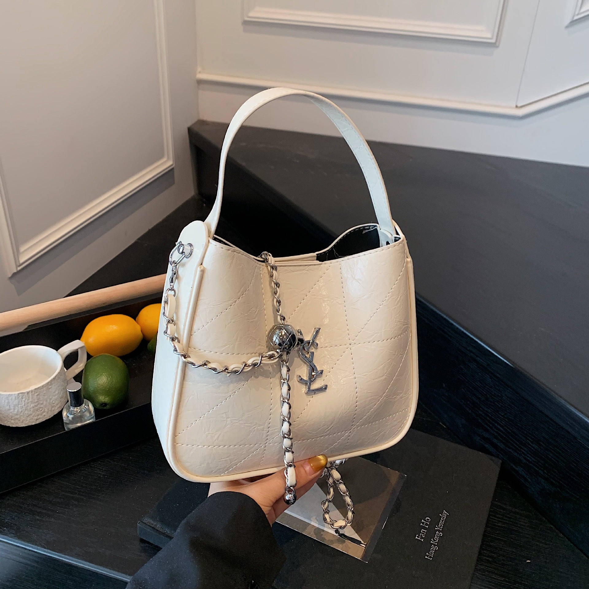 Light Luxury Embroidered Rhombus Chain Shoulder Messenger Bag