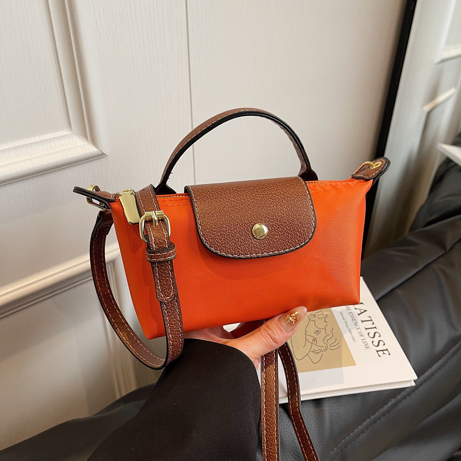 Vintage Fashion Nylon Dumpling Bag Women'S Bag Dragon Bags Xiang Shoulder Crossbody Handbag Texture Bag