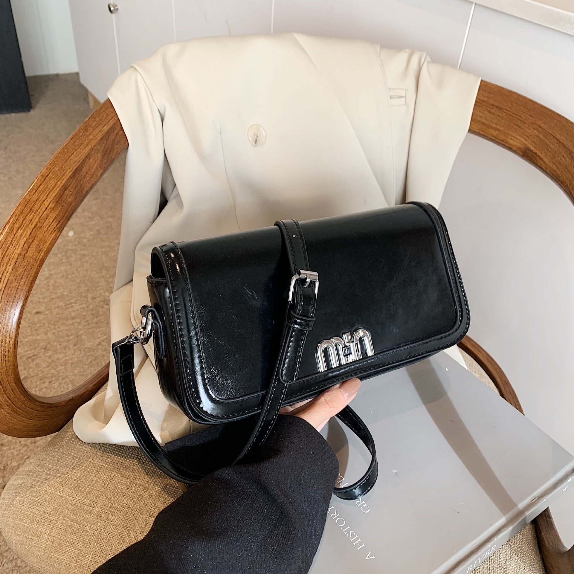 Tide Premium Oil Wax Leather Crossbody Shoulder Bag