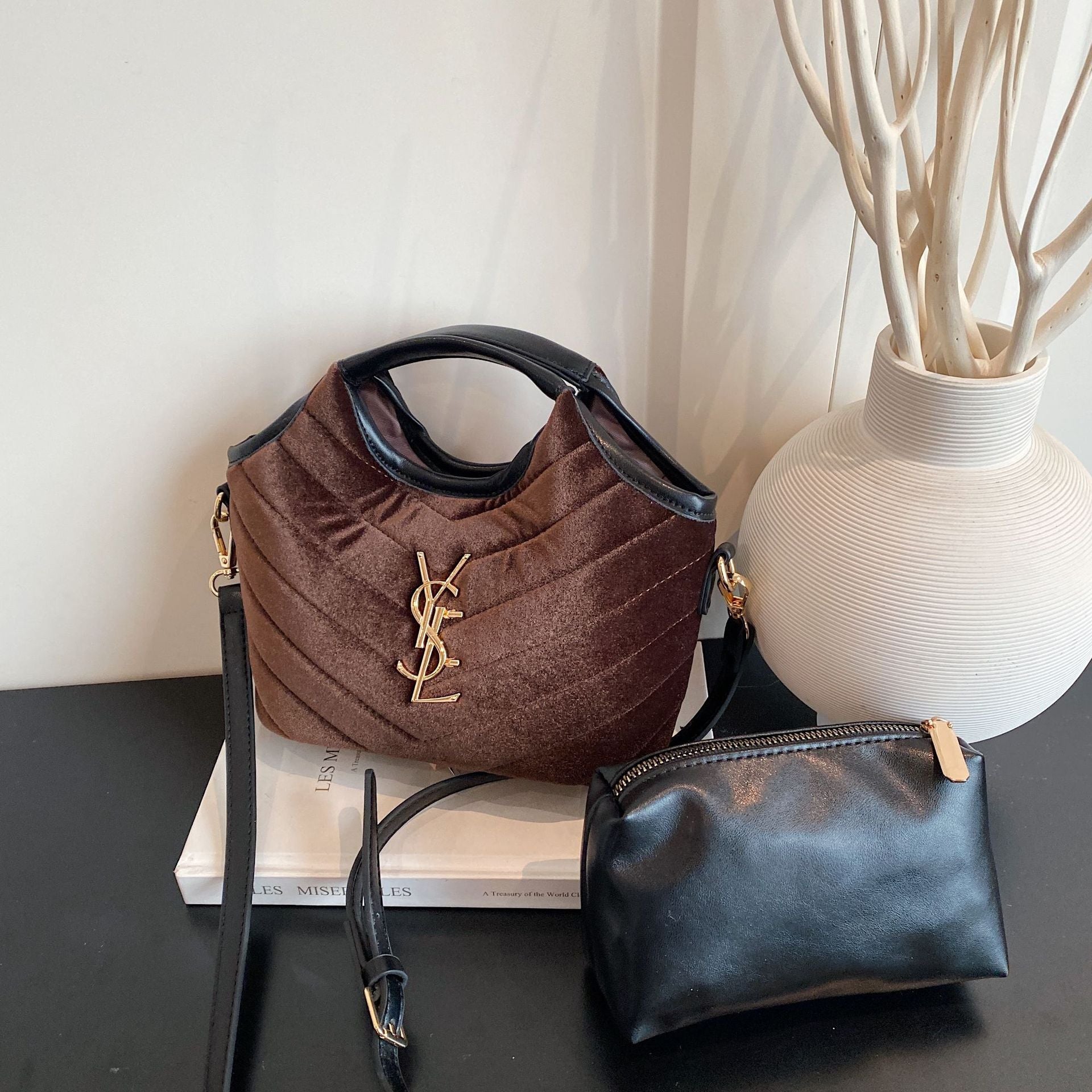 Suede Bucket Bag Rhombus Embroidery Shoulder Messenger Bag