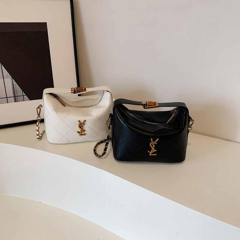 Diamond Chain Poplar Forest Luxury Bucket Shoulder Bag