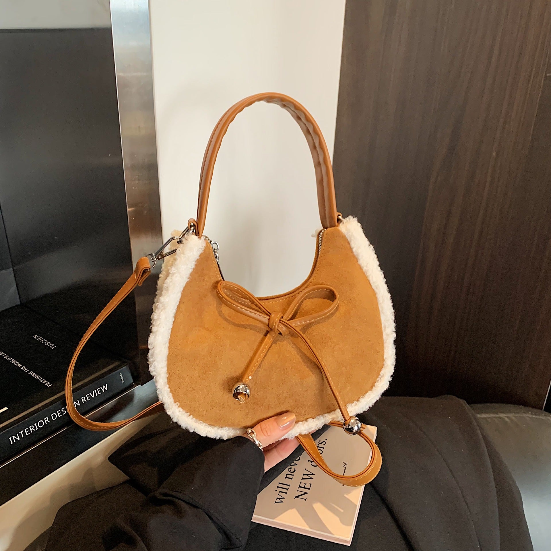 High-End Plush Splicing Messenger Bag
