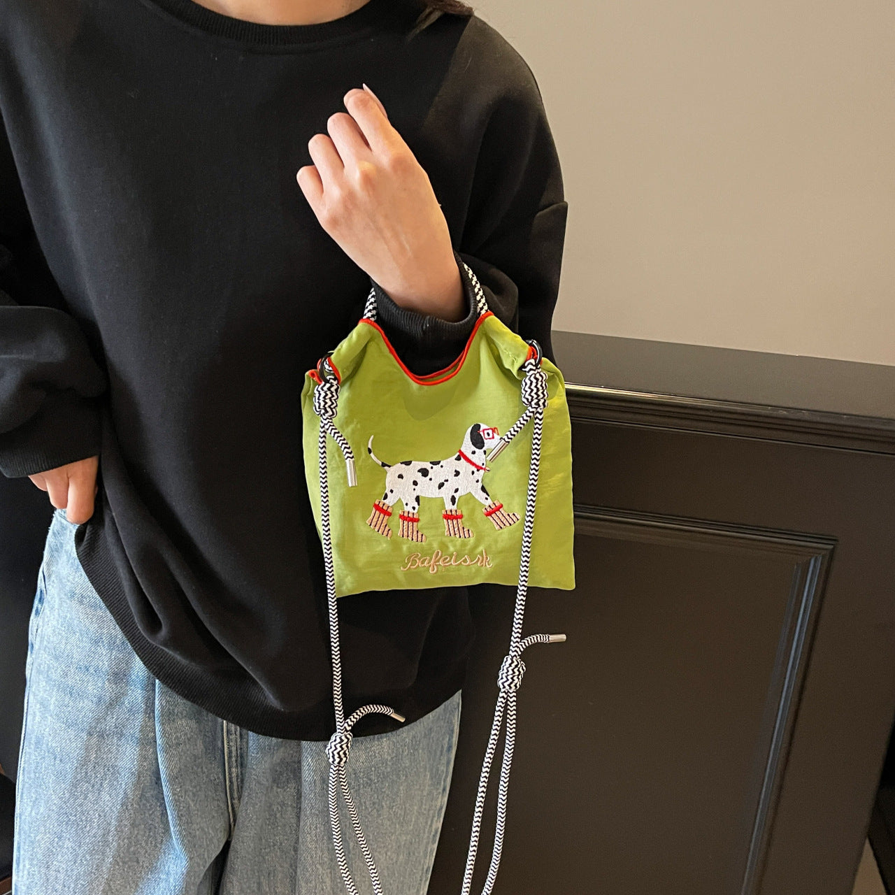 Cartoon Dog Embroidery Handbag Women's Shoulder Bag Fashion Nylon