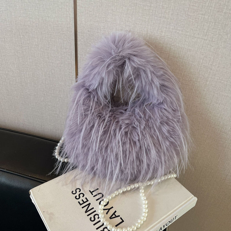 Sweet Fresh Pearl Chain Plush Messenger Bag