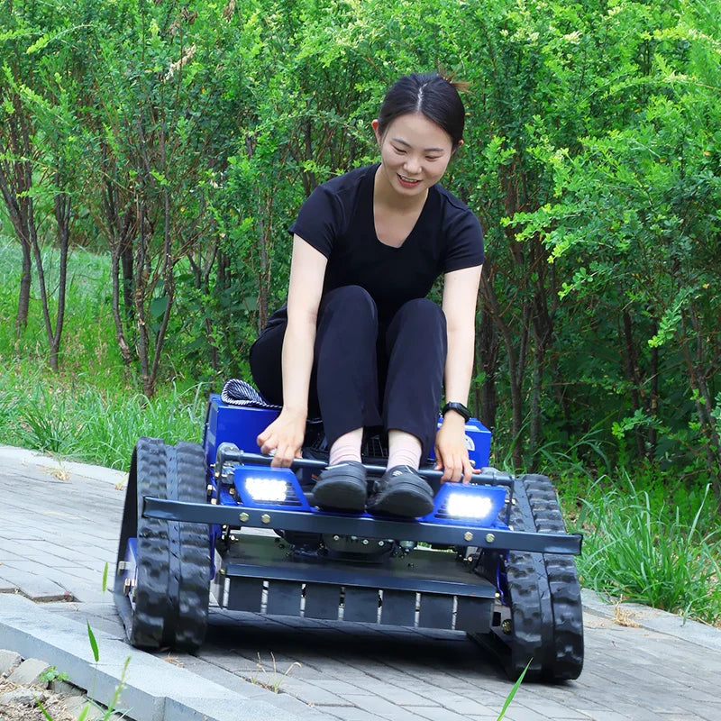 Customized orchard crawler self-propelled lawn mower and grass crusher for even grass crushing