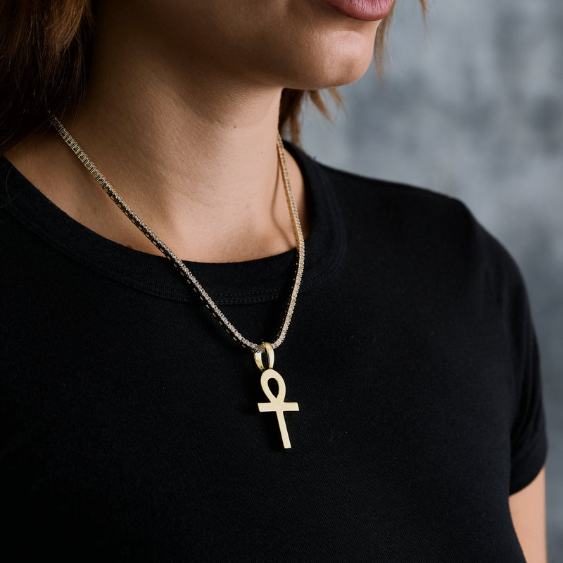 Simple Ankh Pendant in Yellow Gold
