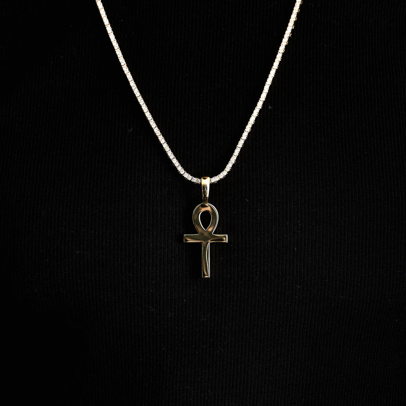 Simple Ankh Pendant in Yellow Gold