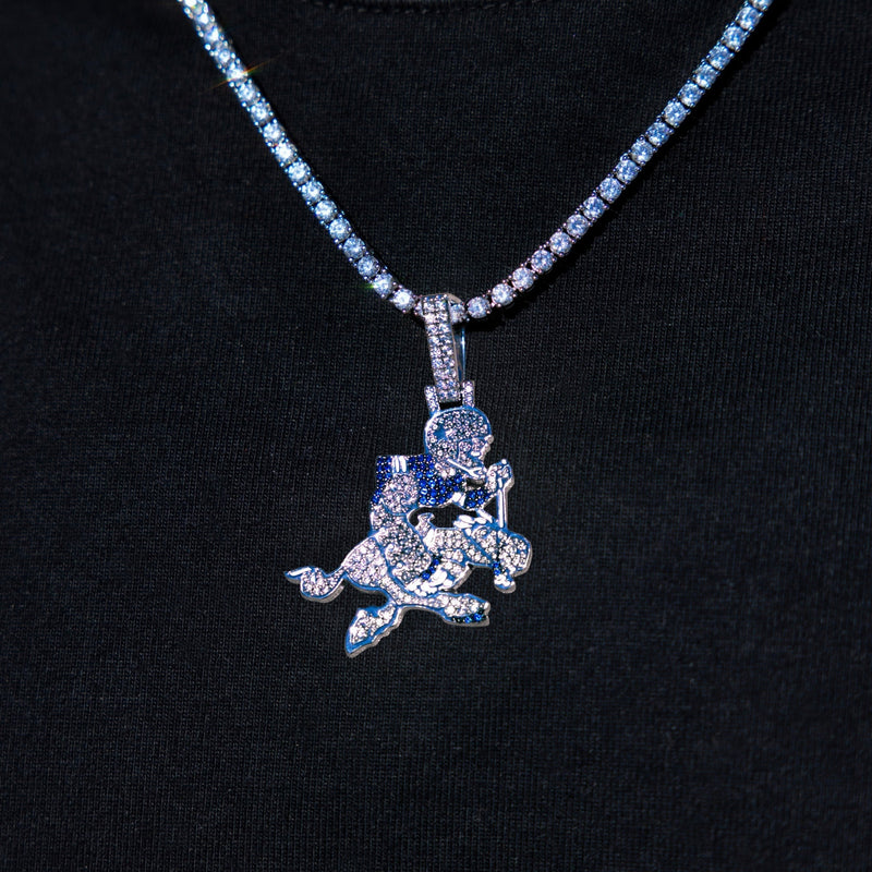 Dallas Cowboys Official NFL Vintage Logo Pendant in White Gold